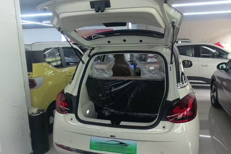 Used Wuling Bingo 2025 333 km Enjoyment Version Trunk