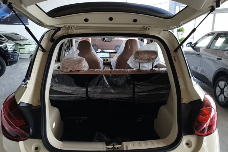 Used Wuling Bingo 2025 333 km Enjoyment Version Trunk