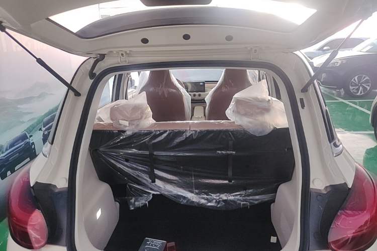 Used Wuling Bingo 2025 333 km Enjoyment Version Trunk