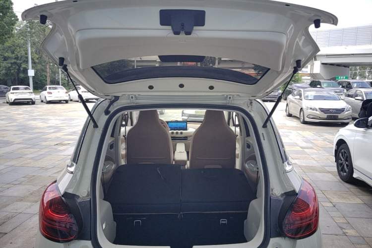 Used Wuling Bingo 2025 410 km Lingxi Deluxe Edition Trunk