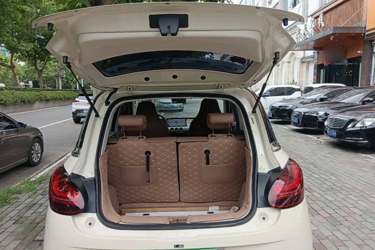 Used Wuling Bingo 2025 333 km Lingxi Deluxe Edition Trunk