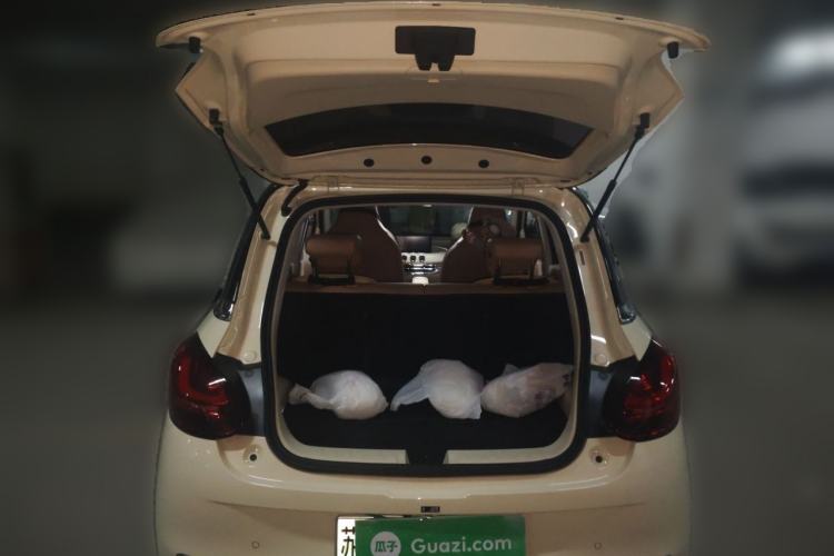 Used Wuling Bingo 2025 333 km Enjoyment Version Trunk