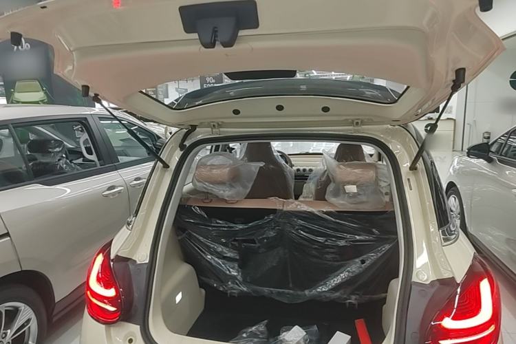 Used Wuling Bingo 2025 333 km Enjoyment Version Trunk