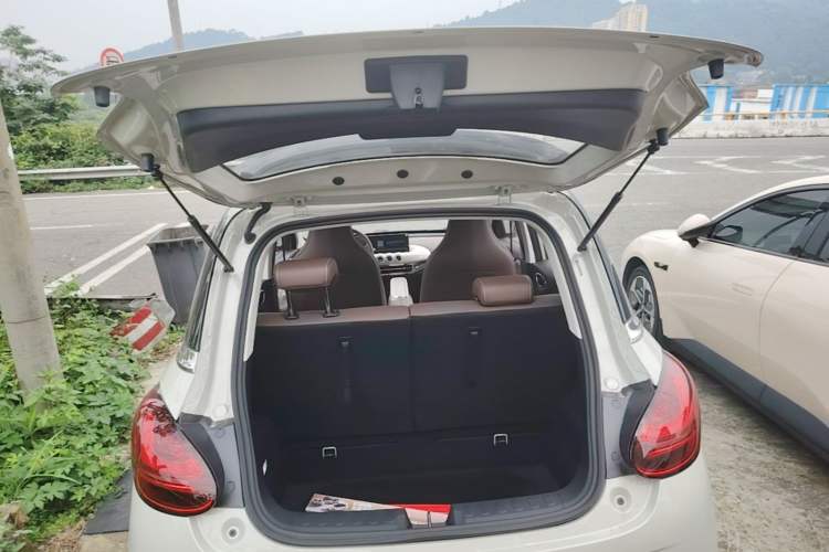 Used Wuling Bingo 2025 333 km Lingxi Connected Version Trunk