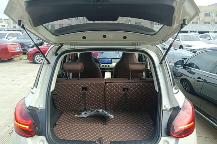 Used Wuling Bingo 2025 333 km Enjoyment Version Trunk