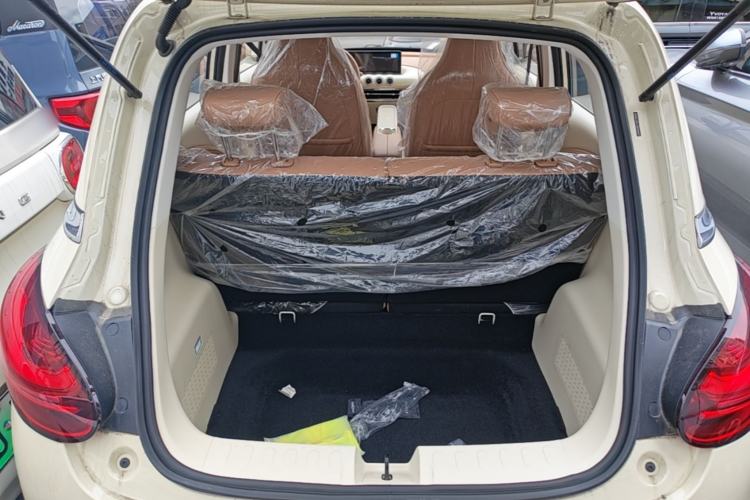 Used Wuling Bingo 2025 333 km Enjoyment Version Trunk