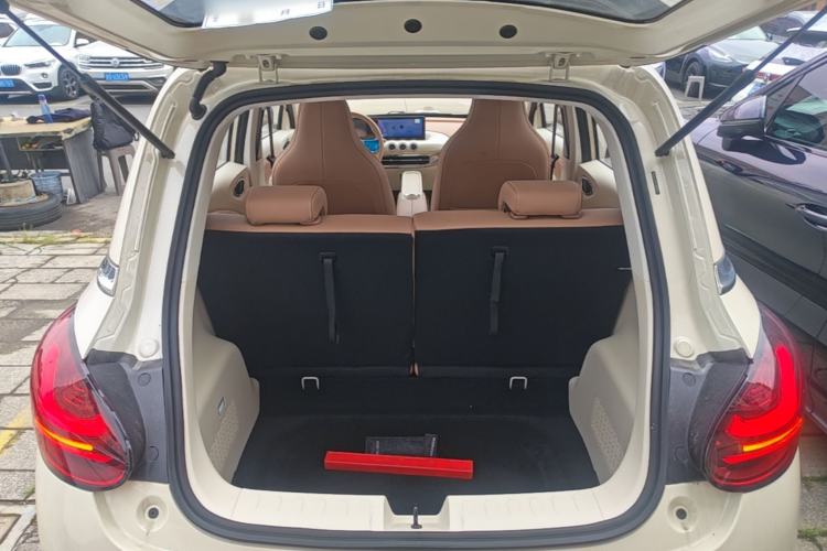 Used Wuling Bingo 2025 333 km Enjoyment Version Trunk