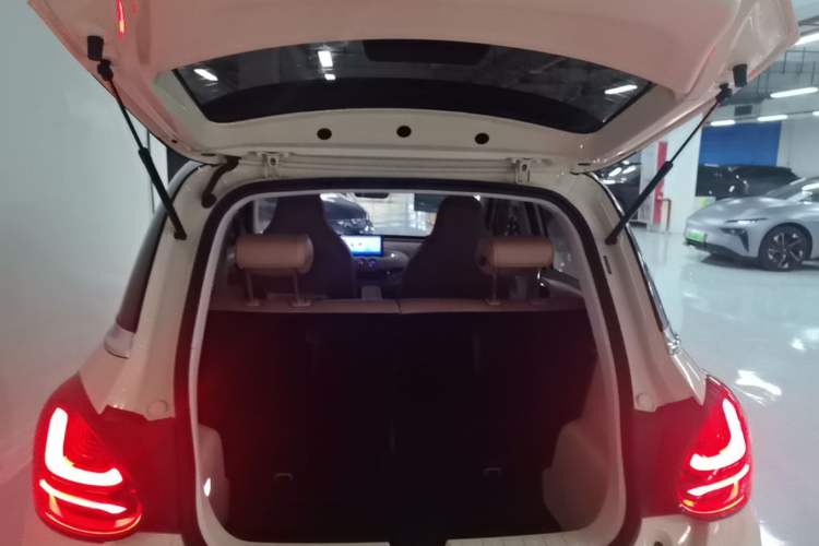 Used Wuling Bingo 2025 333 km Lingxi Connected Version Trunk