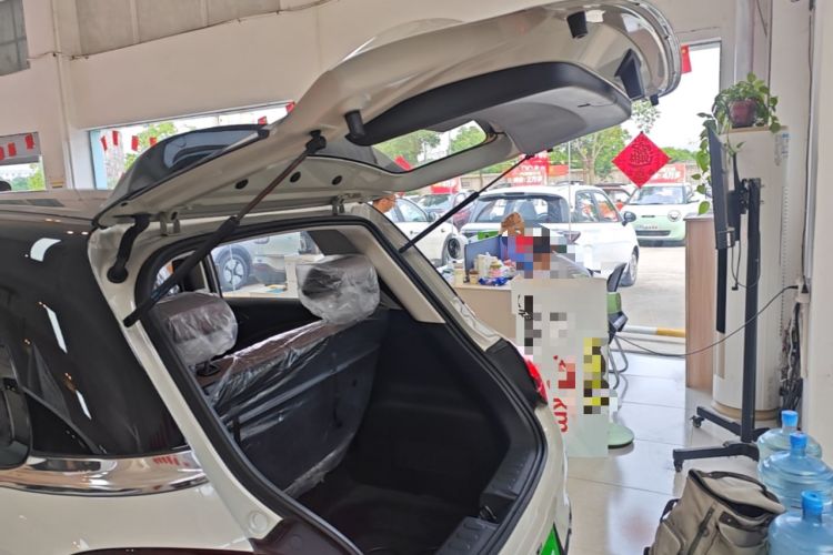 Used Wuling Bingo 2025 333 km Enjoyment Version Trunk
