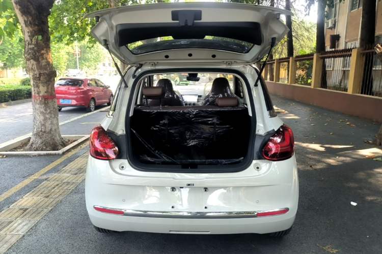 Used Wuling Bingo 2025 333 km Lingxi Connected Version Trunk