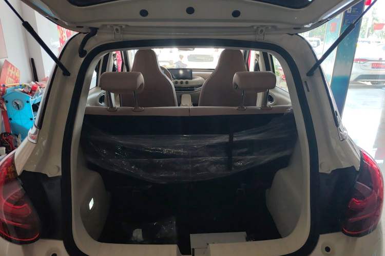 Used Wuling Bingo 2025 333 km Enjoyment Version Trunk