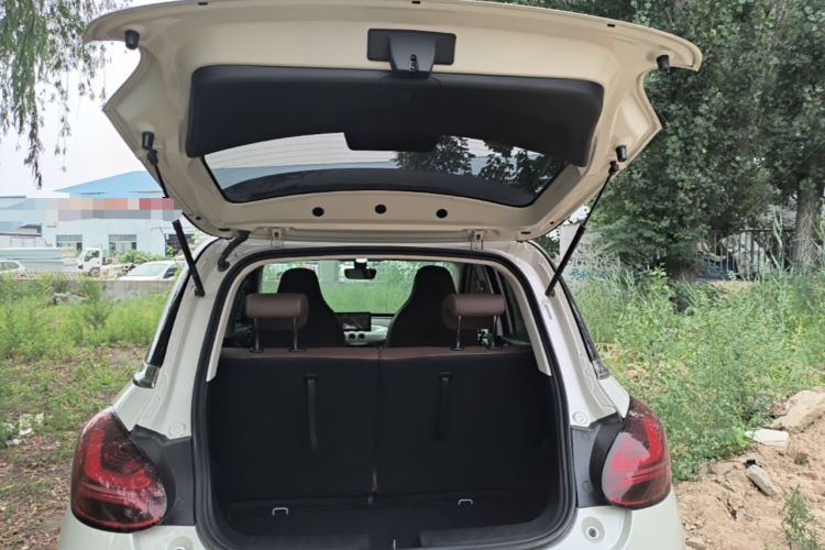 Used Wuling Bingo 2025 333 km Enjoyment Version Trunk