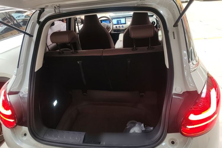 Used Wuling Bingo 2025 333 km Enjoyment Version Trunk