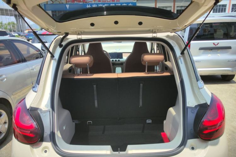 Used Wuling Bingo 2025 410 km Lingxi Deluxe Edition Trunk