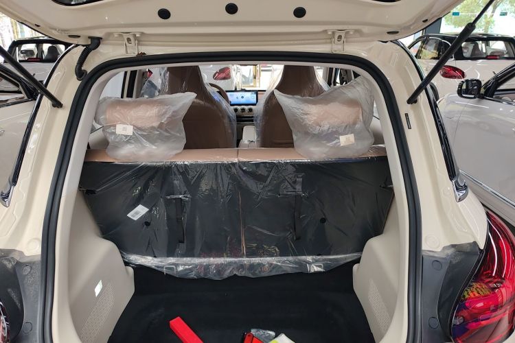 Used Wuling Bingo 2025 333 km Enjoyment Version Trunk