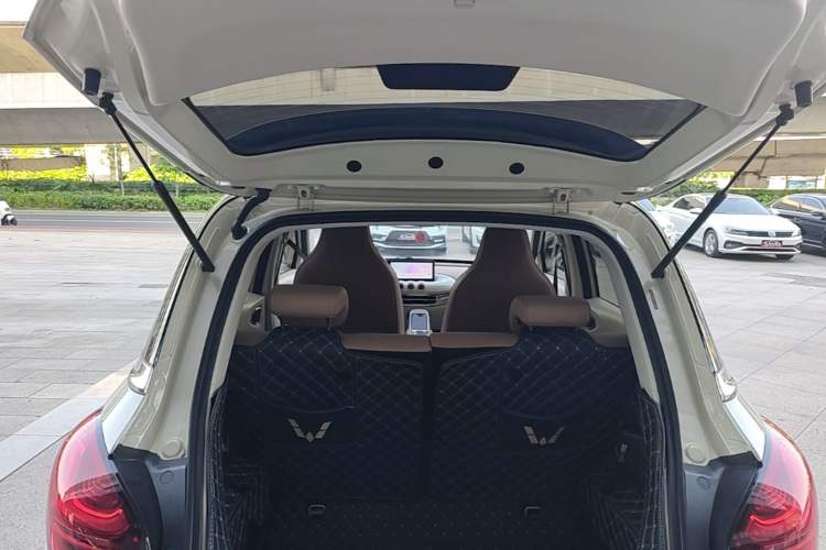 Used Wuling Bingo 2025 333 km Lingxi Deluxe Edition Trunk