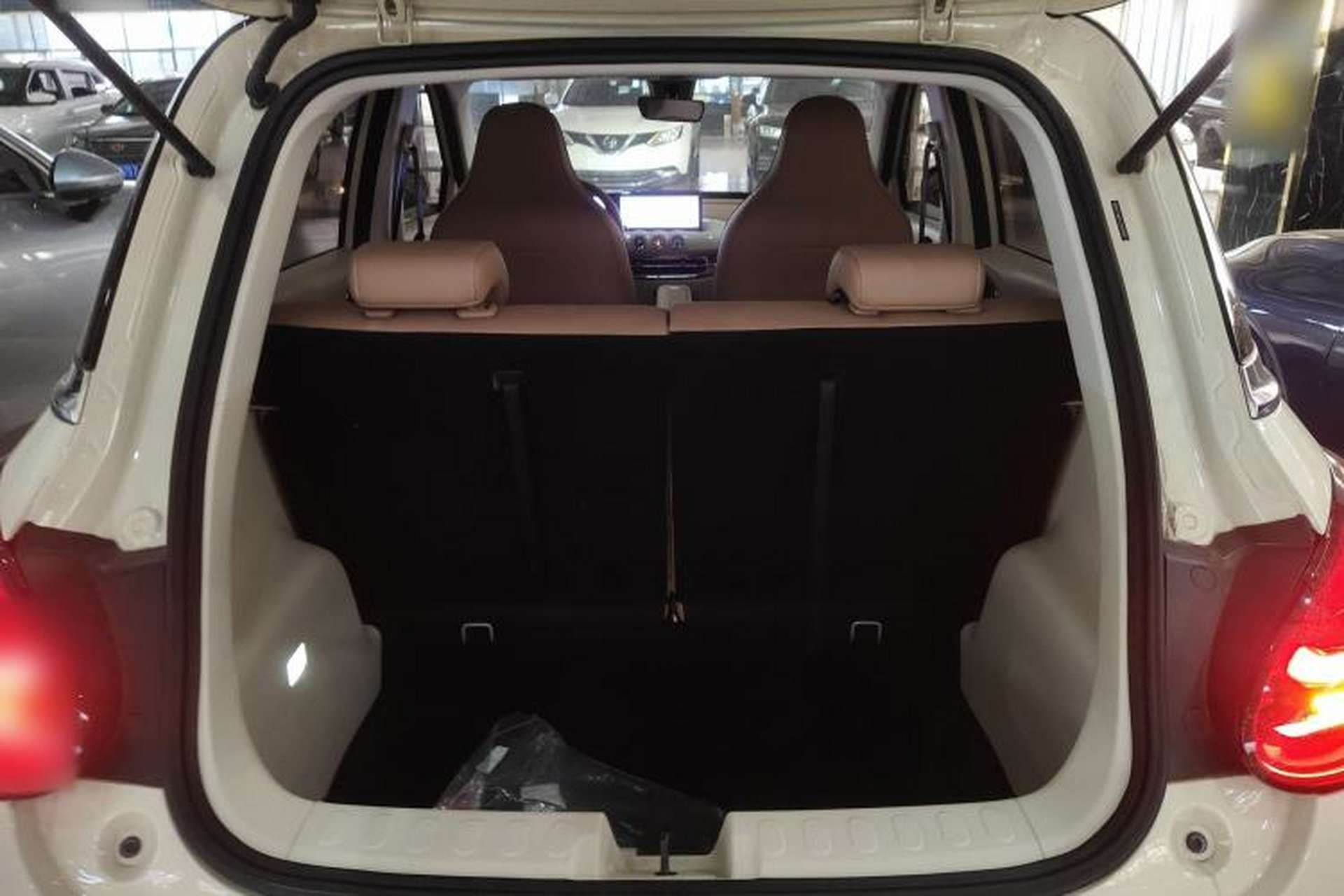 Used Wuling Bingo 2025 410 km Lingxi Deluxe Edition Trunk