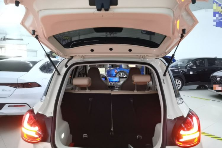 Used Wuling Bingo 2025 333 km Enjoyment Version Trunk