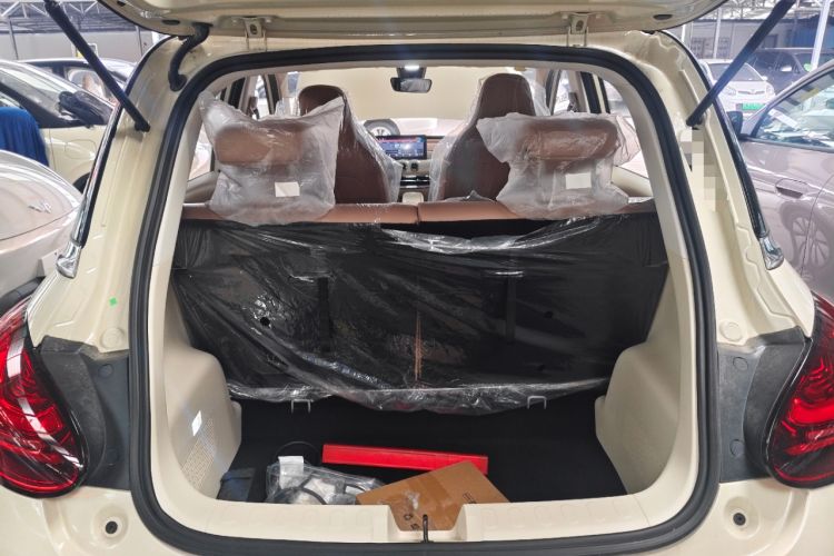 Used Wuling Bingo 2025 333 km Enjoyment Version Trunk