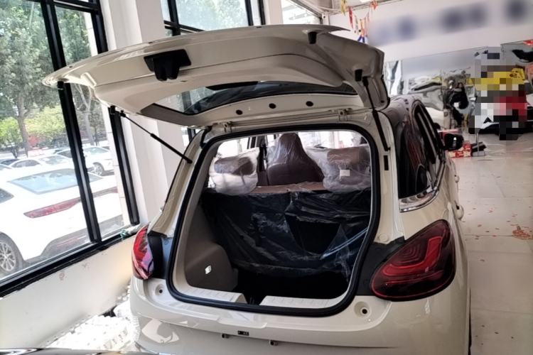 Used Wuling Bingo 2025 333 km Enjoyment Version Trunk