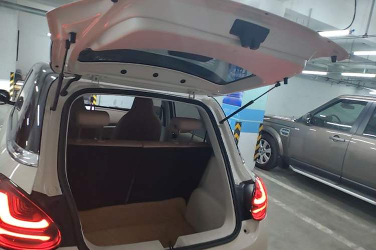 Used Wuling Bingo 2025 333 km Lingxi Connected Version Trunk