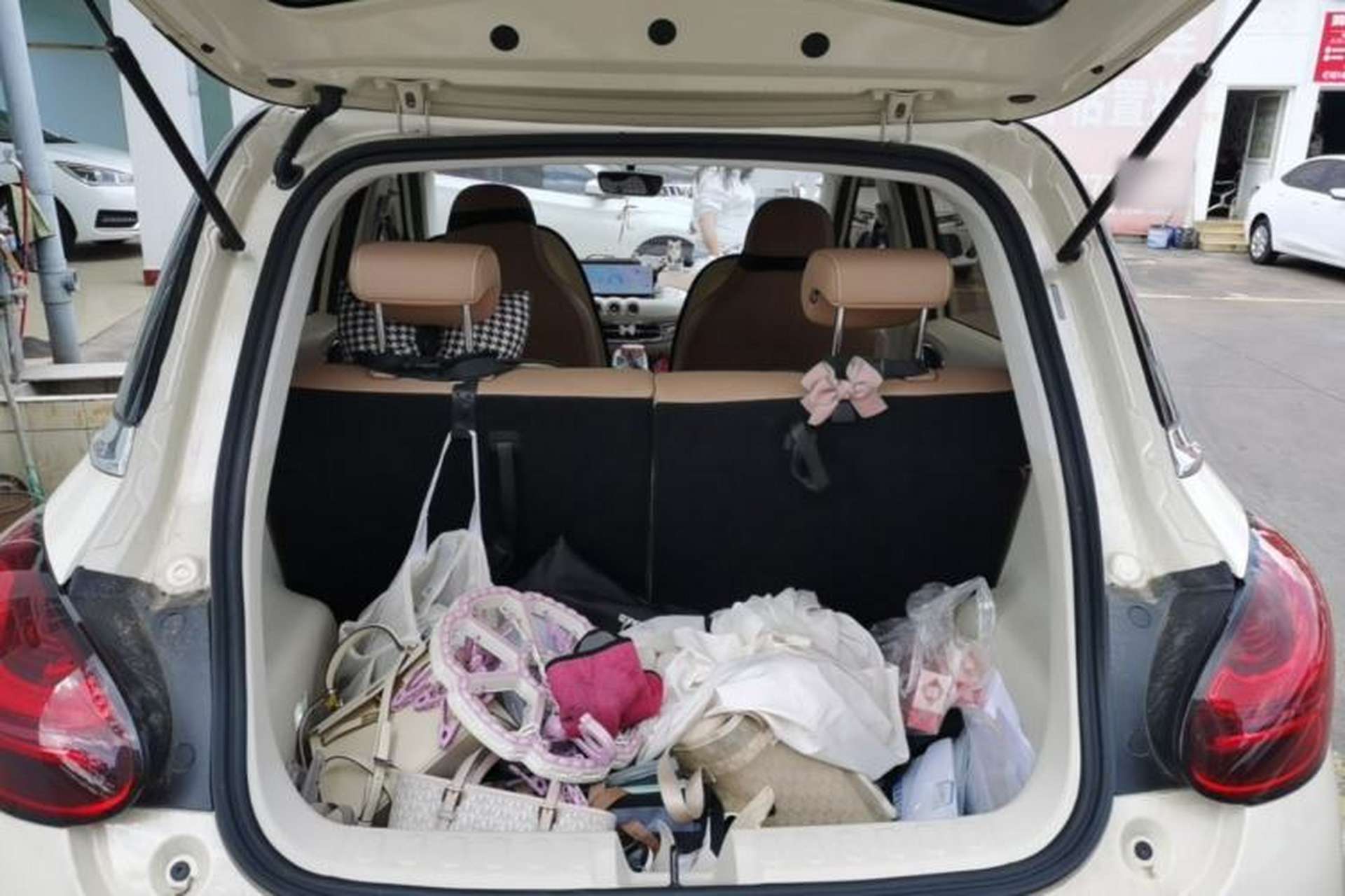 Used Wuling Bingo 2025 333 km Lingxi Connected Version Trunk