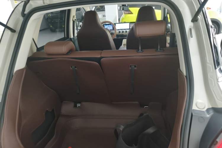 Used Wuling Bingo 2025 333 km Lingxi Connected Version Trunk