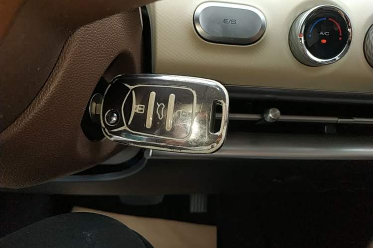 Used Wuling Bingo 2025 203km Light Edition Vehicle Key