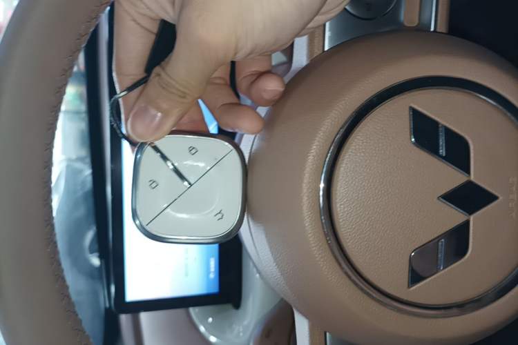 Used Wuling Bingo 2025 410 km Lingxi Deluxe Edition Vehicle Key