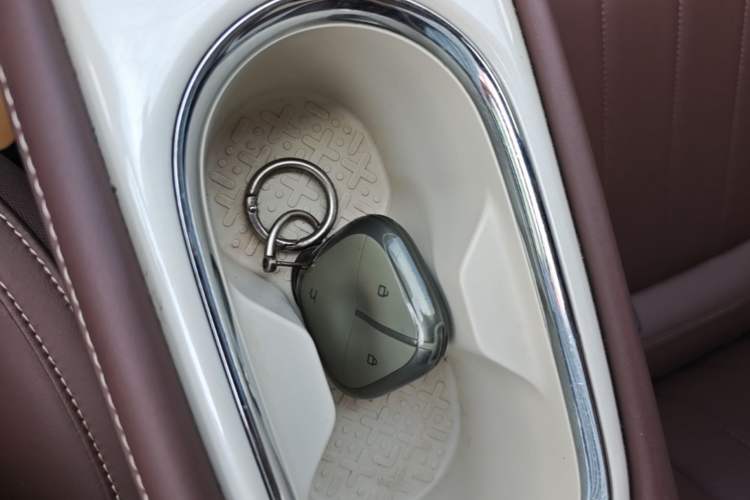 Used Wuling Bingo 2025 333 km Enjoyment Version Vehicle Key