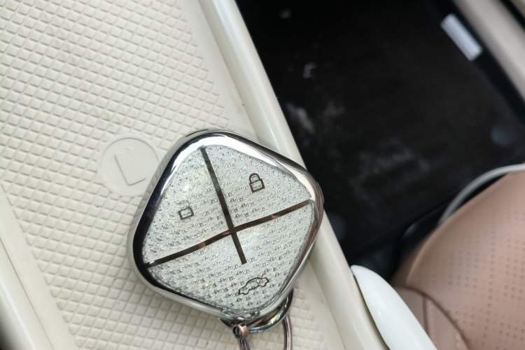 Used Wuling Bingo 2025 410 km Lingxi Deluxe Edition Vehicle Key