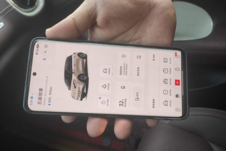 Used Wuling Bingo 2025 333 km Lingxi Connected Version Vehicle Key