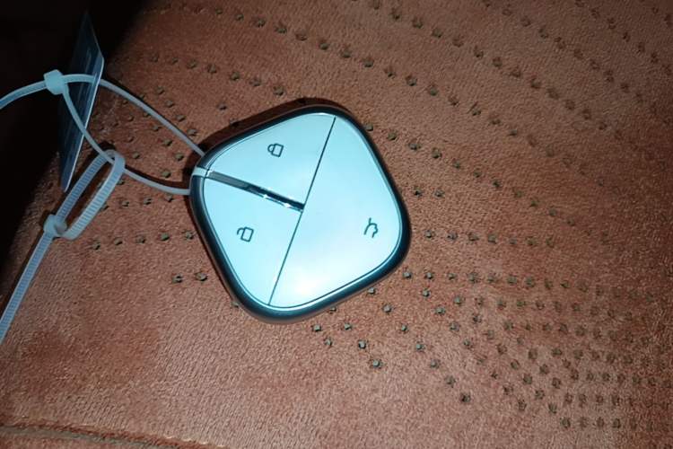 Used Wuling Bingo 2025 333 km Lingxi Connected Version Vehicle Key
