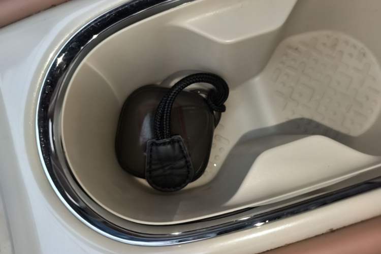 Used Wuling Bingo 2025 410 km Lingxi Deluxe Edition Vehicle Key