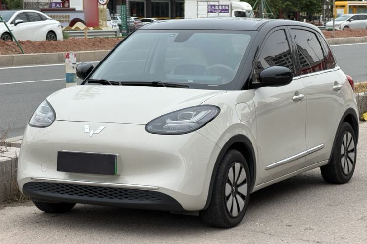 Used Wuling Bingo 2025 333 km Enjoyment Version Guazi used car, China used car export, Used car for sale, Used  cars, Cheapest cars for sale