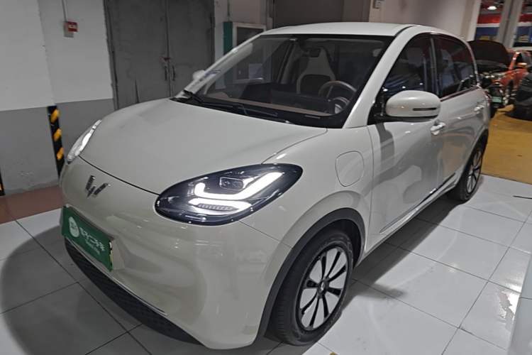 Used Wuling Bingo 2025 333 km Enjoyment Version Guazi used car, China used car export, Used car for sale, Used  cars, Cheapest cars for sale