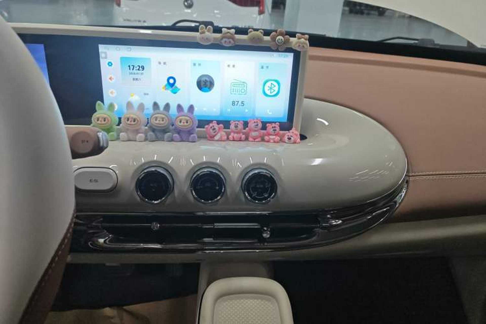Used Wuling Bingo 2025 333 km Enjoyment Version Audio And AC Panel
