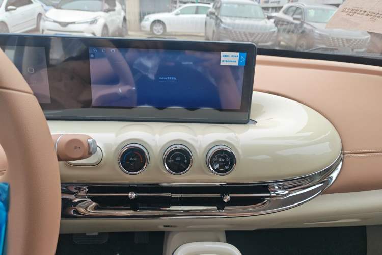 Used Wuling Bingo 2025 333 km Enjoyment Version Audio And AC Panel