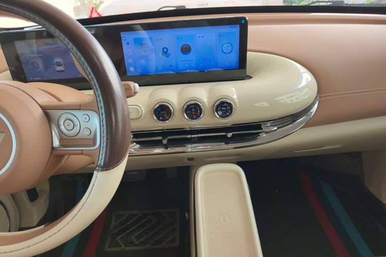 Used Wuling Bingo 2025 333 km Enjoyment Version Audio And AC Panel