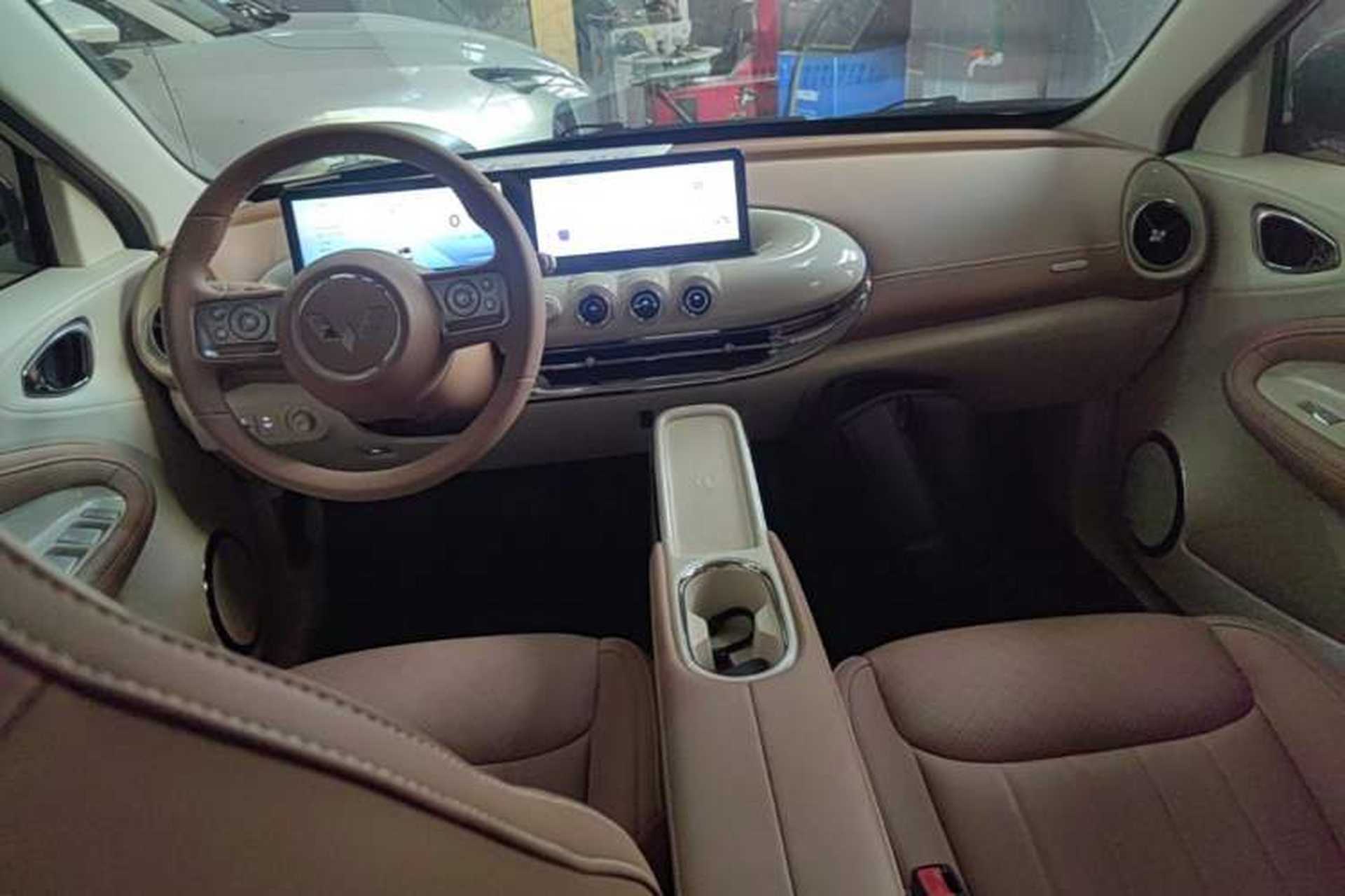 Used Wuling Bingo 2025 333 km Lingxi Deluxe Edition Center Console