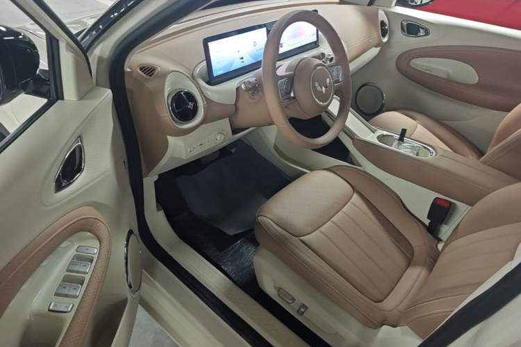 Used Wuling Bingo 2025 333 km Lingxi Deluxe Edition Driver Seat
