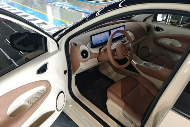 Used Wuling Bingo 2025 333 km Lingxi Connected Version Driver Seat