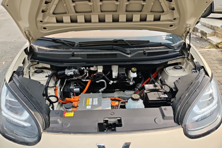 Used Wuling Bingo 2025 333 km Enjoyment Version Engine Bay