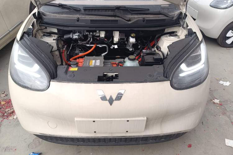 Used Wuling Bingo 2025 333 km Lingxi Connected Version Engine Bay