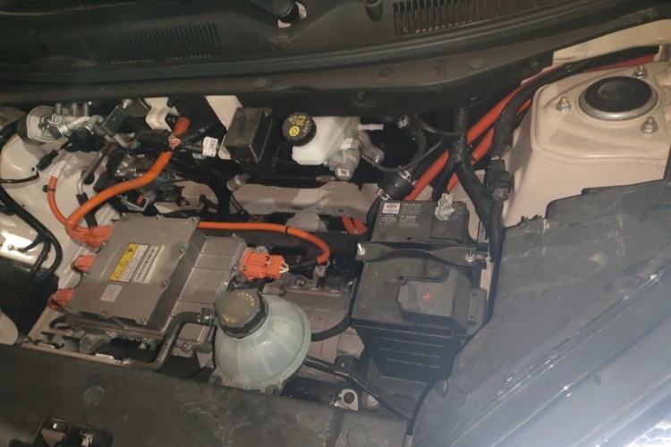 Used Wuling Bingo 2025 333 km Enjoyment Version Engine Bay Left