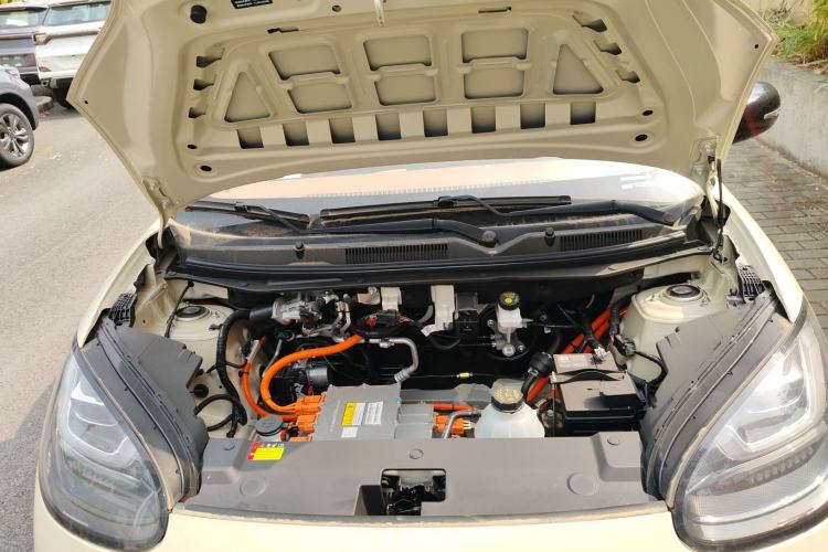 Used Wuling Bingo 2025 333 km Enjoyment Version Engine Bay