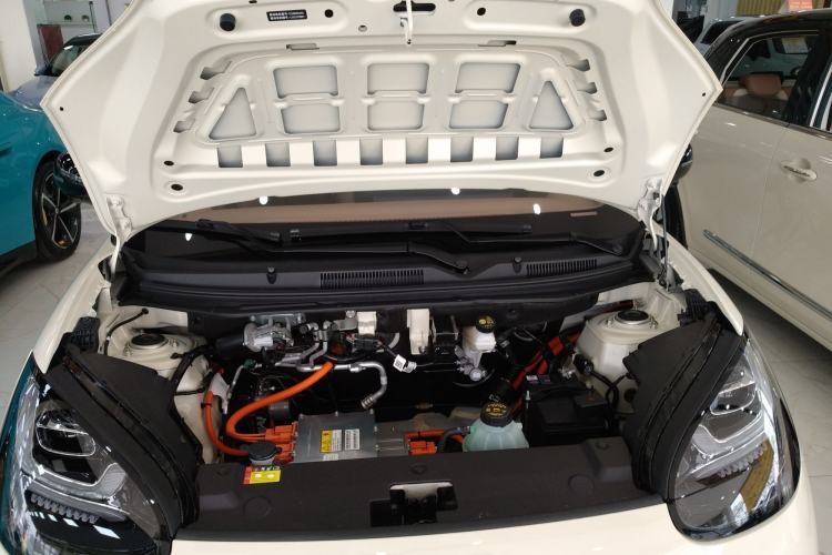 Used Wuling Bingo 2025 410 km Lingxi Deluxe Edition Engine Bay