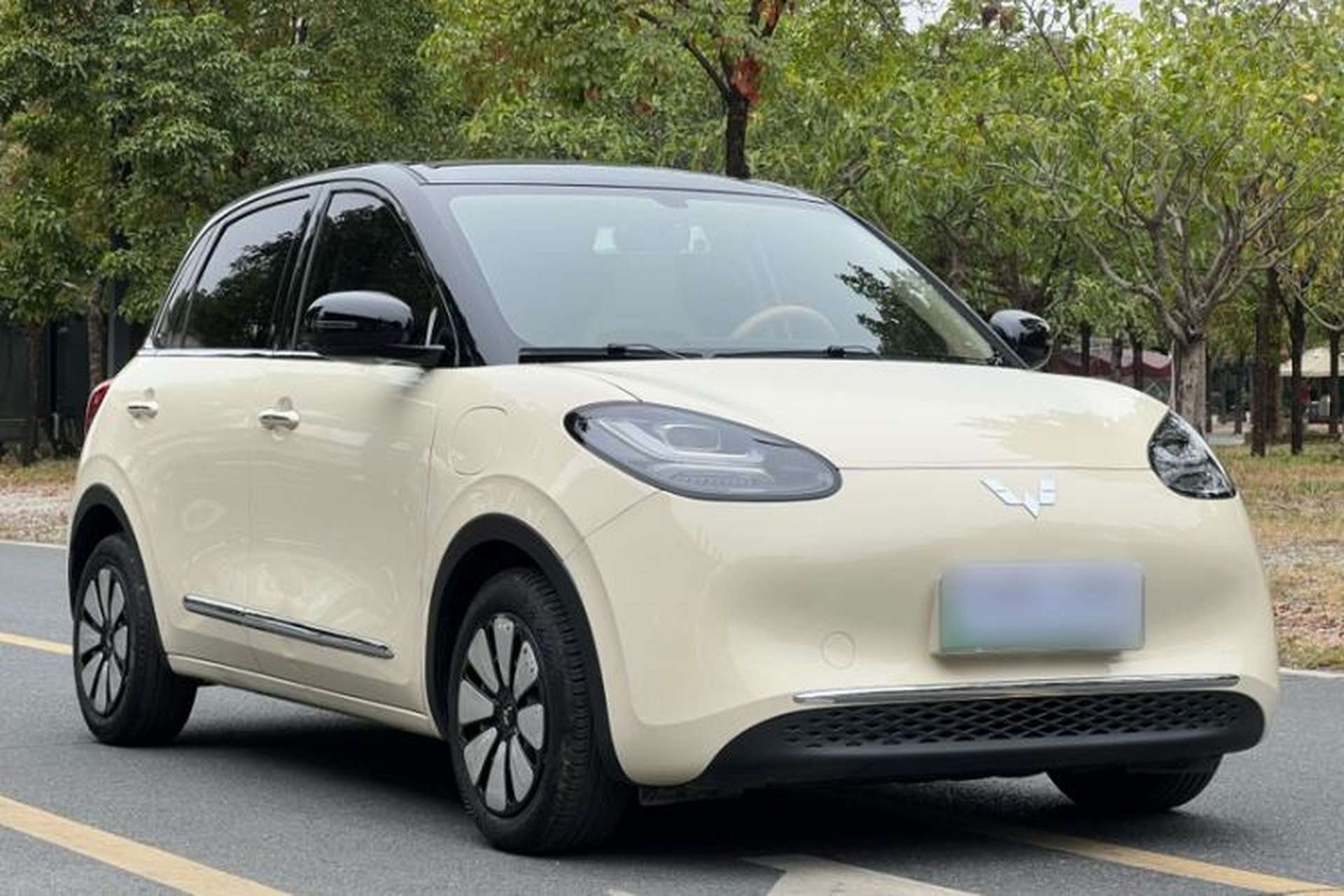 Used Wuling Bingo 2025 333 km Lingxi Connected Version Exterior 1