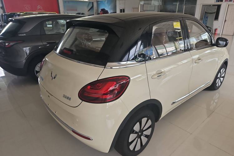 Used Wuling Bingo 2025 333 km Enjoyment Version Exterior 3