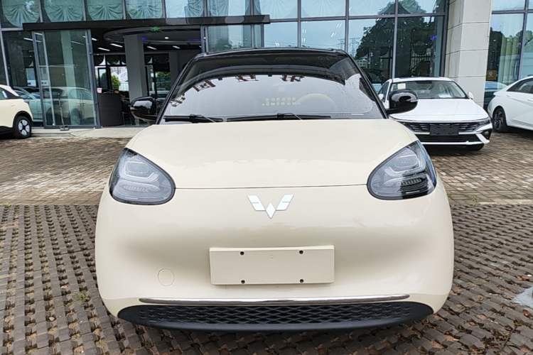 Used Wuling Bingo 2025 333 km Lingxi Connected Version Front